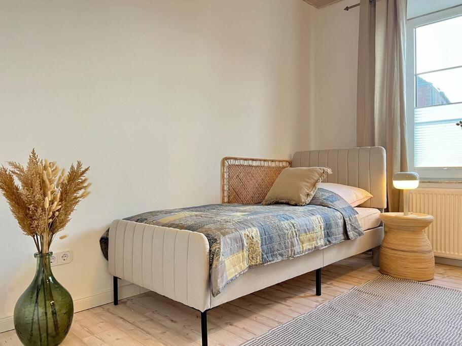 Apartment Perlmutt Mit Balkon Хузум Экстерьер фото
