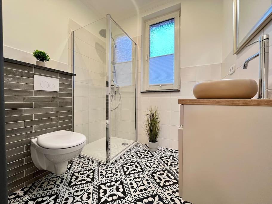 Apartment Perlmutt Mit Balkon Хузум Экстерьер фото